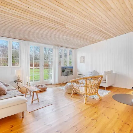 Within Walking Distance To The Sea *